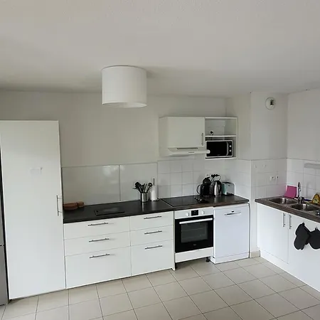 L'envol - 80 M2 - 40 M2 Balcon - 2 Parkings Prives 公寓 *
